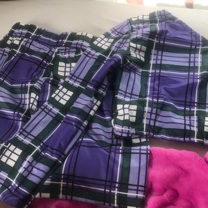 Two piece set size small